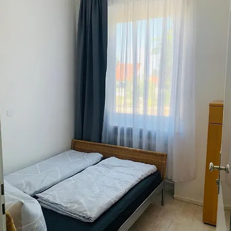 Grossartige 3 Mit Kamin Und Garten Fuer 1-6 Personen كاوفبويرن