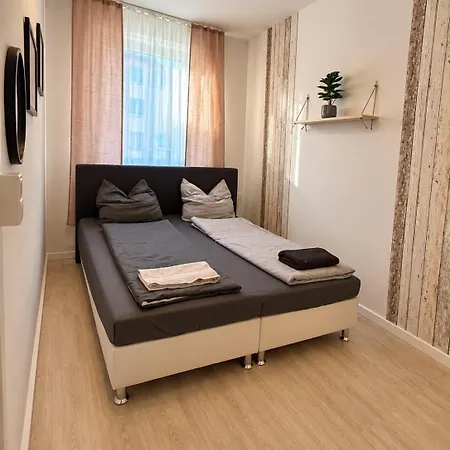 Grossartige 3 Mit Kamin Und Garten Fuer 1-6 Personen شقة *